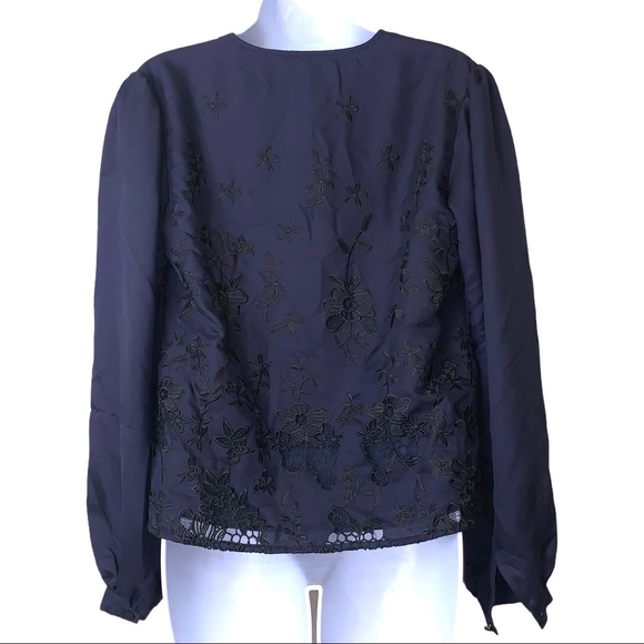 Lovers+Friends Theo Blouse Navy Embroidered - Picture 4 of 12